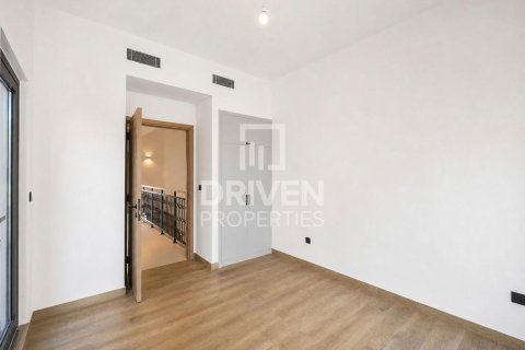 Townhouse de 4 dormitorios en Damac Lagoons, UAE No. 223276 10