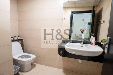 3 bedrooms Villa in Jumeirah Village Circle, UAE No. 112749 4