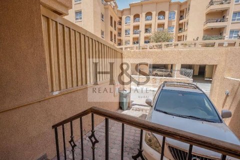 3 bedrooms Villa in Jumeirah Village Circle, UAE No. 112749 8