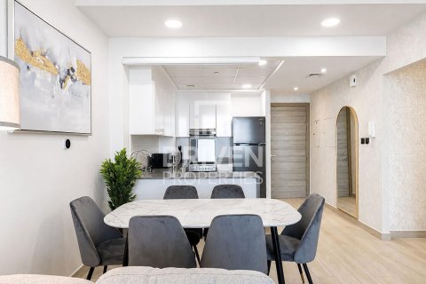 Apartment de 2 dormitorios en District 10, UAE No. 222971