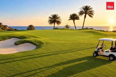 4 bedrooms Villa in Dubai, UAE No. 213323 13