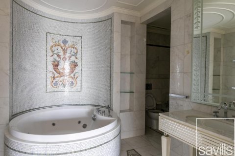 2 bedrooms Apartment in Palazzo Versace, UAE No. 220397 14
