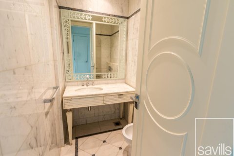 2 bedrooms Apartment in Palazzo Versace, UAE No. 220397 4