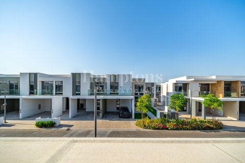 Townhouse de 3 chambres à Ruba, UAE No. 167749 24