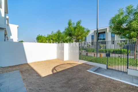 Townhouse de 3 chambres à Ruba, UAE No. 167749 14