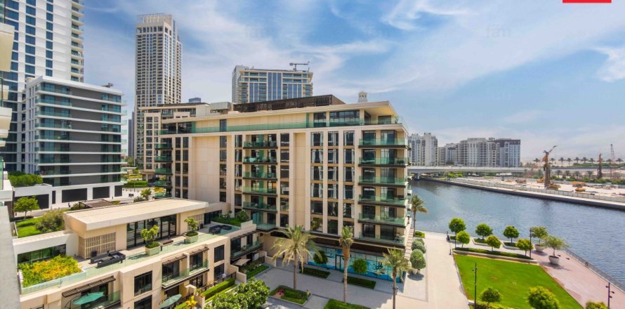 Appartement de 3 chambres à Dubai, UAE No. 221941