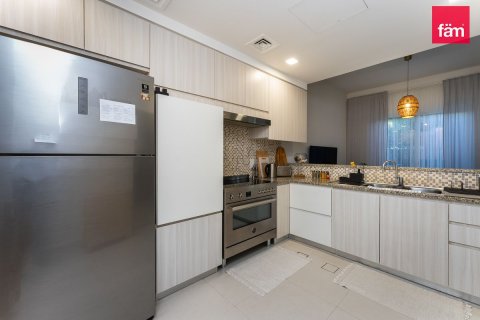 3 bedrooms Townhouse in Dubai, UAE No. 213186 10