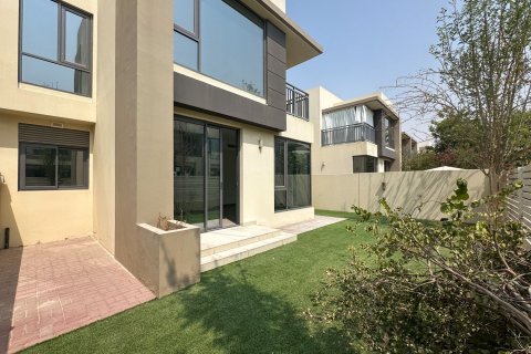 Villa de 4 dormitorios en Maple 1, UAE No. 223462 3