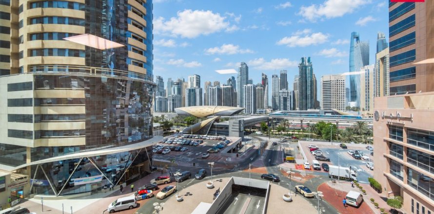 74.7مربع، مكتب في دبي, الإمارات العربية المتحدة رقم 213855