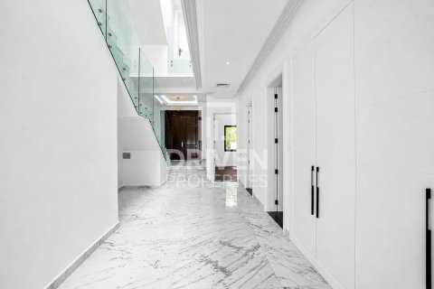 Villa de 6 dormitorios en Jasmine Leaf, UAE No. 214316 30