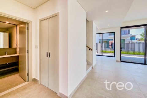 4 bedrooms Townhouse in The Valley, UAE No. 220868 4