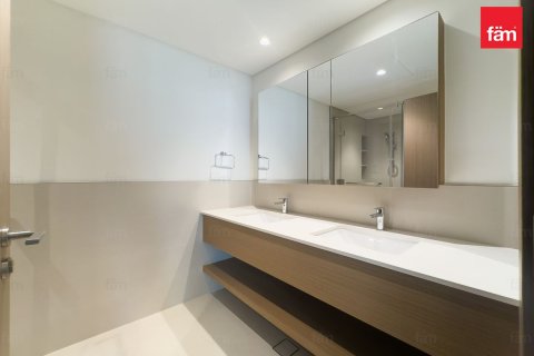 Квартира с 2 спальнями в Дубай, ОАЭ №159804 13