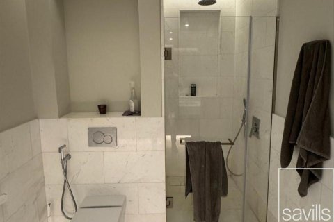 1 bedroom Apartment in The Palm Tower, UAE No. 220400 3