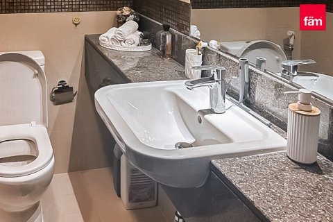 2 bedrooms Apartment in Culture Village, UAE No. 215691 4