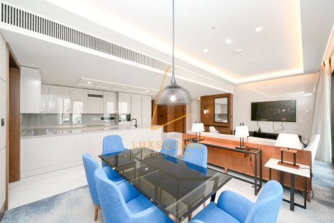 3 bedrooms Apartment in Dubai, UAE No. 220203 6