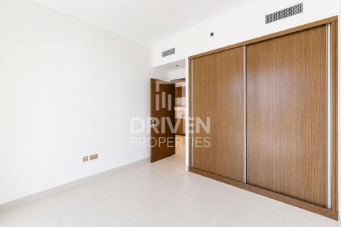 Appartement de 1 chambre à EMAAR Beachfront, UAE No. 218208 7