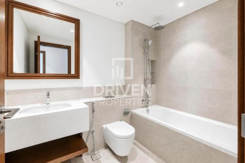 Appartement de 1 chambre à EMAAR Beachfront, UAE No. 218208 10