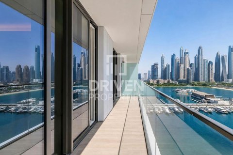 Appartement de 1 chambre à EMAAR Beachfront, UAE No. 218208 11