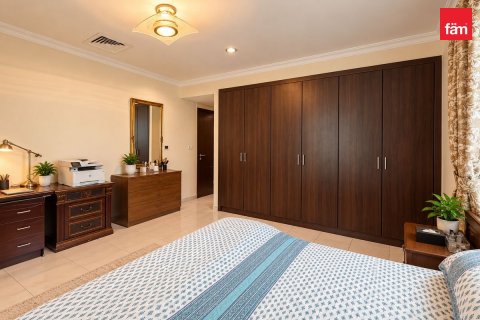 Apartment de 2 dormitorios en Business Bay, UAE No. 226858 10