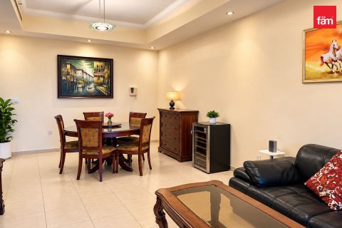 Apartment de 2 dormitorios en Business Bay, UAE No. 226858 4