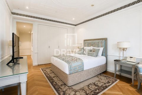 Дуплекс с 3 спальнями в Palazzo Versace, ОАЭ №211456 16