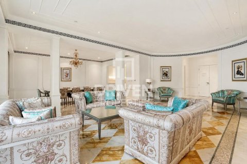 Дуплекс с 3 спальнями в Palazzo Versace, ОАЭ №211456 13
