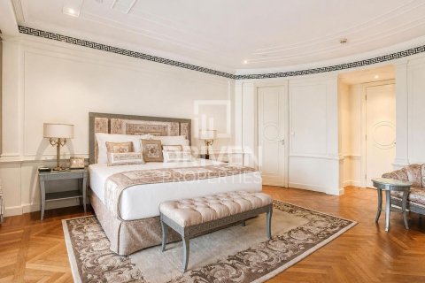 Дуплекс с 3 спальнями в Palazzo Versace, ОАЭ №211456 17