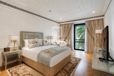 Дуплекс с 3 спальнями в Palazzo Versace, ОАЭ №211456 8