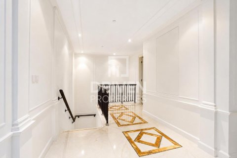 Дуплекс с 3 спальнями в Palazzo Versace, ОАЭ №211456 6