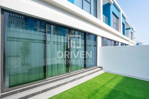 Townhouse de 5 dormitorios en Damac Lagoons, UAE No. 215105 21
