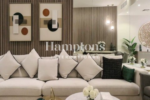 Квартира с 2 спальнями в The Address Dubai Marina, ОАЭ №213620 21