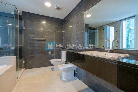 3 bedrooms Apartment in Al Reem Island, UAE No. 135539 8