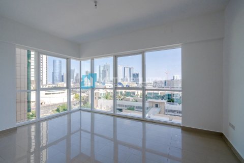 3 bedrooms Apartment in Al Reem Island, UAE No. 135539 12