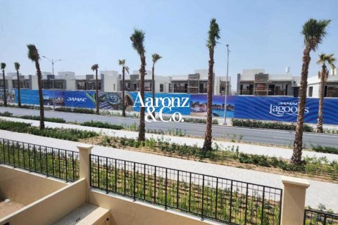 Villa de 4 dormitorios en Damac Lagoons, UAE No. 208419 17