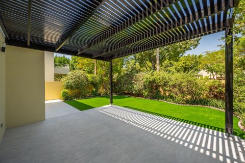 Villa de 3 dormitorios en The Lakes, UAE No. 215420 9