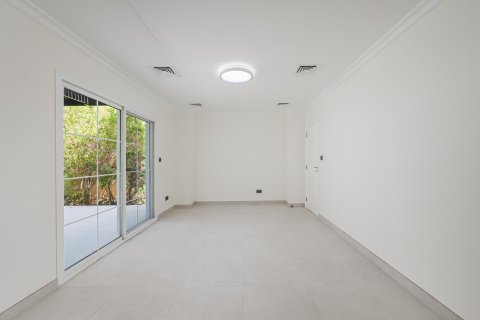 Villa de 3 dormitorios en The Lakes, UAE No. 215420 8