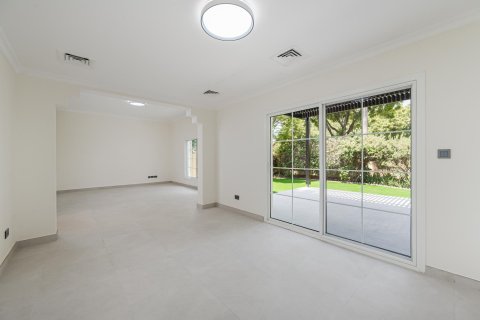 Villa de 3 dormitorios en The Lakes, UAE No. 215420 7