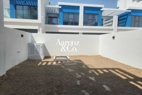 3 غرف نوم فيلا في Damac Lagoons, الإمارات العربية المتحدة رقم 213750 4