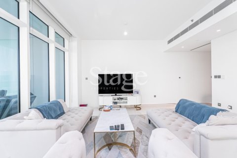 Квартира с 3 спальнями в EMAAR Beachfront, ОАЭ №185867 29