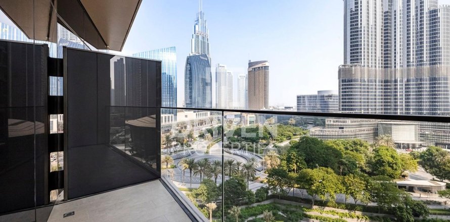 Apartment de 3 dormitorios en The Address Residences Dubai Opera, UAE No. 217881