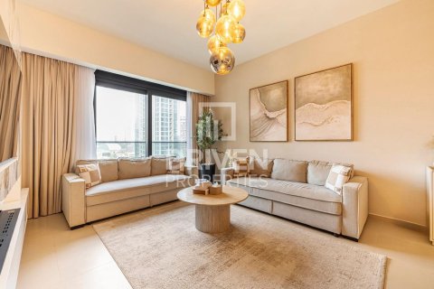 3 bedrooms Apartment in Opera District, UAE No. 211469 6