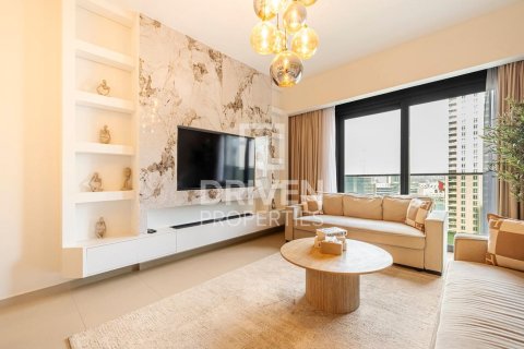 3 bedrooms Apartment in Opera District, UAE No. 211469 5