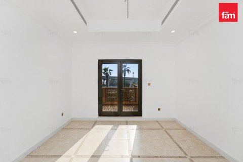 4 bedrooms Villa in Palm Jumeirah, UAE No. 147793 12