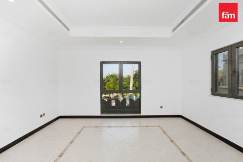 4 bedrooms Villa in Palm Jumeirah, UAE No. 147793 14