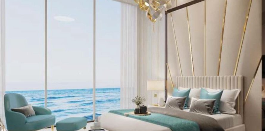 Studio Apartment in Dubai, UAE No. 208484