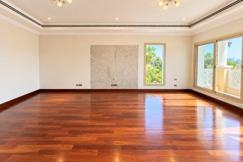 Вилла с 4 спальнями в Emirates Hills, ОАЭ №221623 4