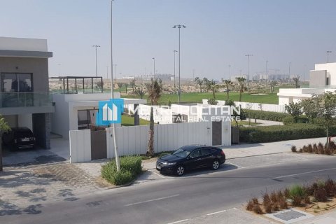 Villa de 4 dormitorios en Yas Island, UAE No. 142299 8