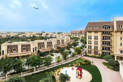 Apartment de 3 dormitorios en Dubai Investment Park, UAE No. 215332 13