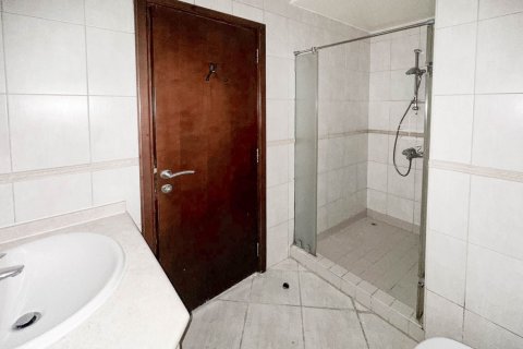 Apartment de 3 dormitorios en Dubai Investment Park, UAE No. 215332 12