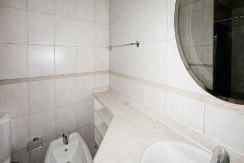 Apartment de 3 dormitorios en Dubai Investment Park, UAE No. 215332 6